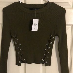 Long sleeve crop shirt